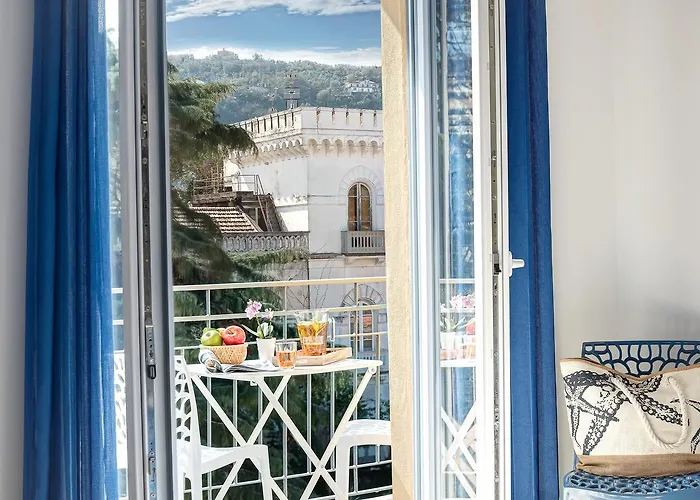 I Colori Di Alojamento de Acomodação e Pequeno-almoço 4*